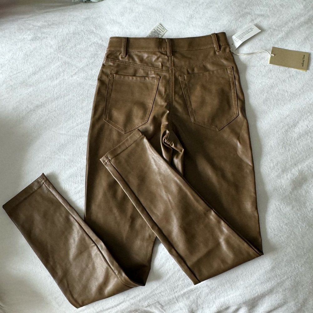 ARITZIA Wilfred Free Charm Brown Faux Leather Pant 00